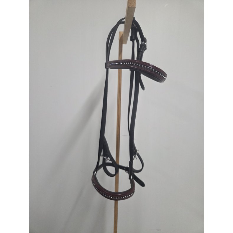 Helt ny trense med bordeaux pande- n�seb�nd med simlisten str. Pony/ Cob