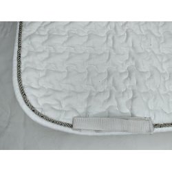 Dressur underlag 16" Hvid Riders Company, lommer foran til indlg