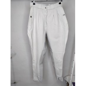 Hvide ridebukser Pikeur mler ca. 70cm i omkreds ved livet