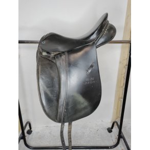 Stubben dressursadel 17