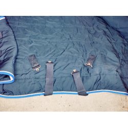 Horze stalddkken/dyne 135cm ca 200g lille flnge p hals