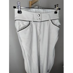 Gutos ridebukser ca  12 r obs mrker og pletter se billeder