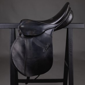 Tophorse Selandica Springsadle 17,5