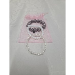 Pose med H�rpynt til st�vne